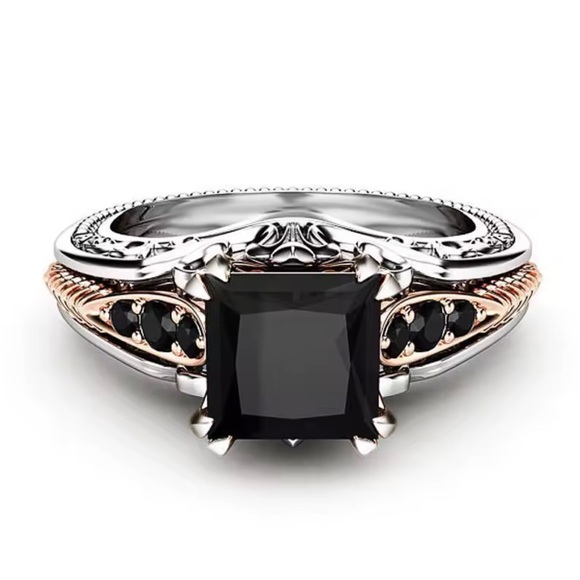 Jewelry - Sterling Silver Black Square Stone Vintage-Inspired Women's Ring